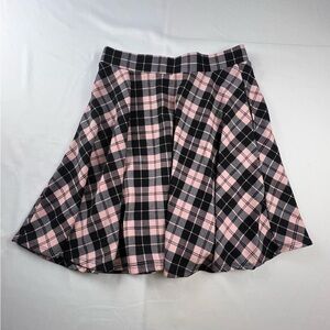 Midnight Hour - Women’s Skirt - Plaid Pink and Black - Size Unknown - Pleated